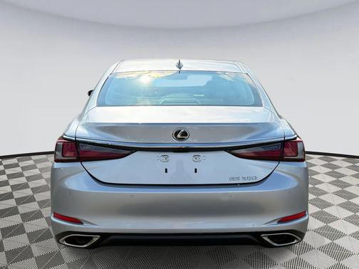 2024 Lexus ES 350 Premium