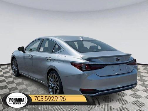 2025 Lexus ES 300h Luxury