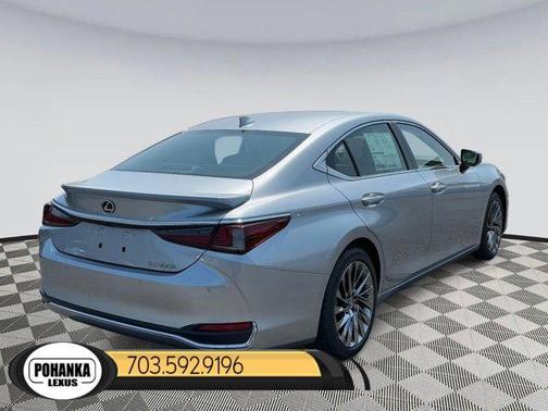 2025 Lexus ES 300h Luxury