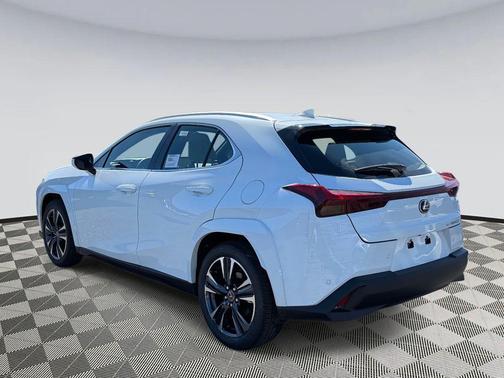 2026 Lexus UX 300h Premium