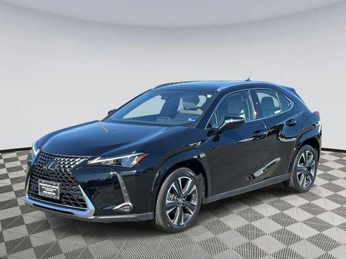 Obsidian 2023 Lexus UX 250h Base