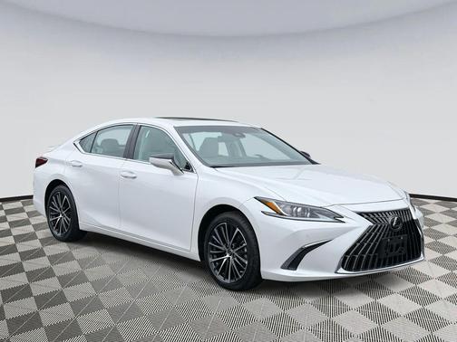 2024 Lexus ES 300h Premium