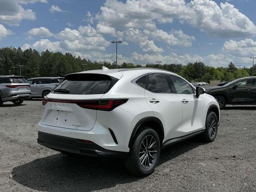 2025 Lexus NX 350h Premium