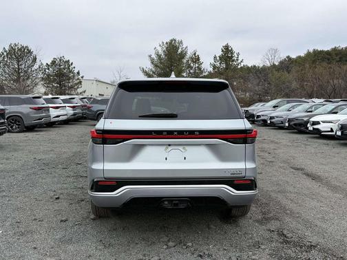 2026 Lexus TX 500h F SPORT Premium