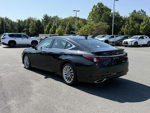 Caviar 2022 Lexus ES 350 Ultra Luxury