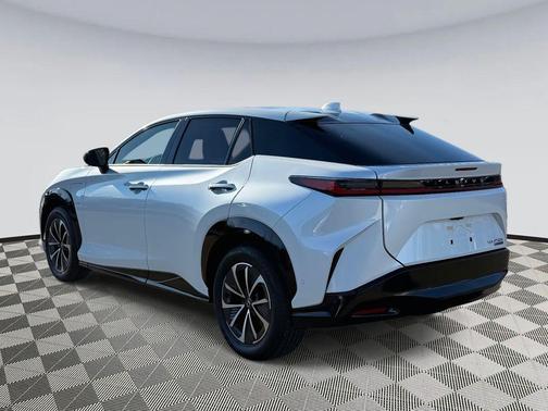 2025 Lexus RZ 450e Premium