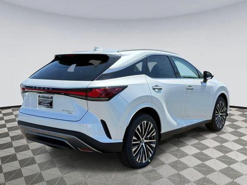 Eminent White Pearl 2026 Lexus RX 350 Premium