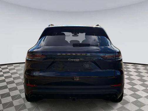 2021 Porsche Cayenne Cayenne