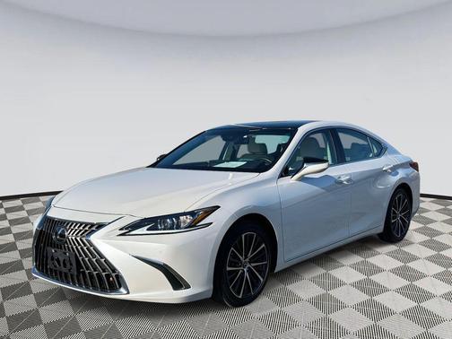 2022 Lexus ES 350 Base