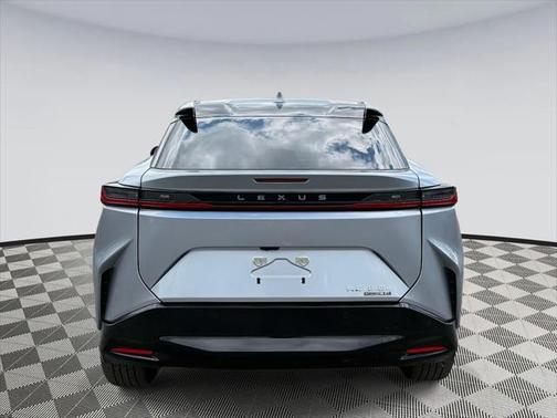 2025 Lexus RZ 450e Premium