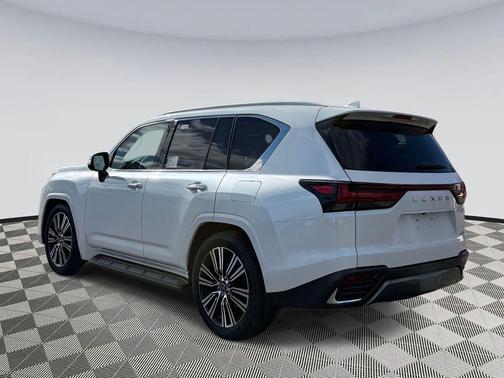 2026 Lexus LX 600 Luxury