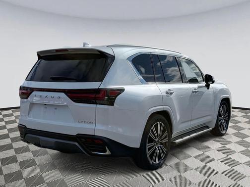 2026 Lexus LX 600 Luxury