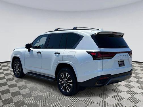 Eminent White Pearl 2023 Lexus LX 600 Premium