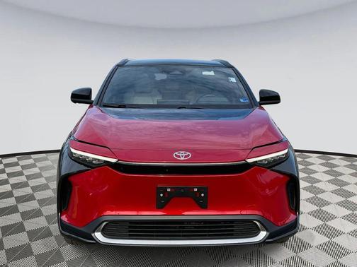 2024 Toyota bZ4X Limited