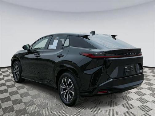 2025 Lexus RZ 450e Premium