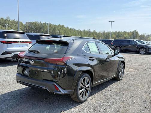 Caviar 2026 Lexus UX 300h F SPORT Design