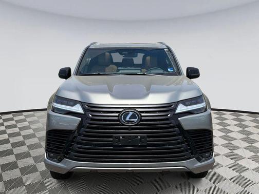 Atomic Silver 2026 Lexus LX 600 Luxury