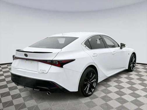 2022 Lexus IS 350 Base