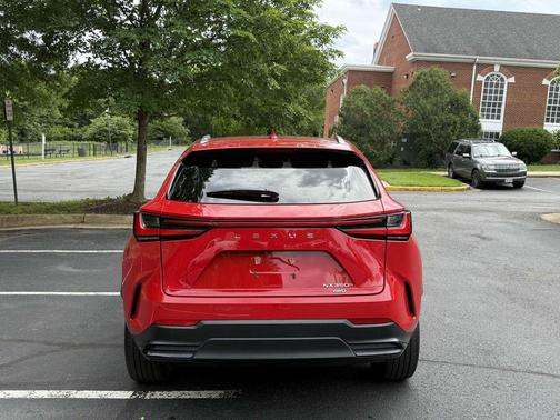 2023 Lexus NX 350h Luxury