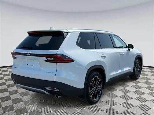 2025 Toyota Grand Highlander Hybrid Limited MAX