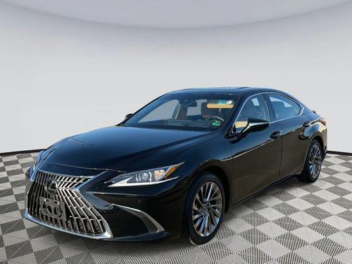 2024 Lexus ES 300h Luxury