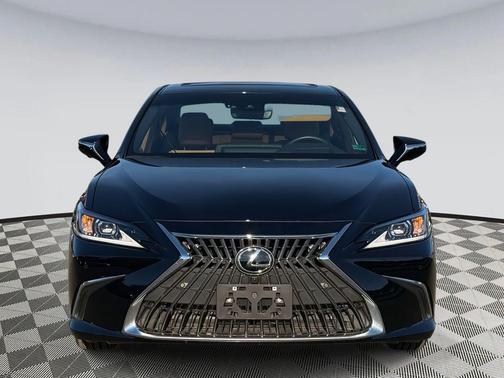 2024 Lexus ES 300h Luxury