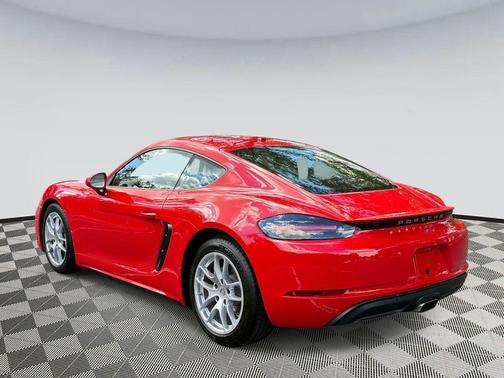 2024 Porsche 718 Cayman 