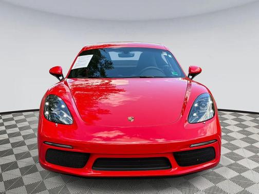 2024 Porsche 718 Cayman 