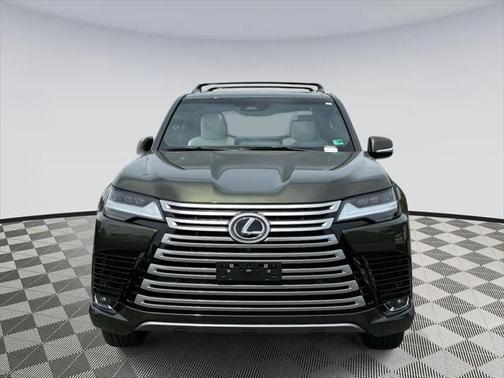 2025 Lexus LX 600 Luxury