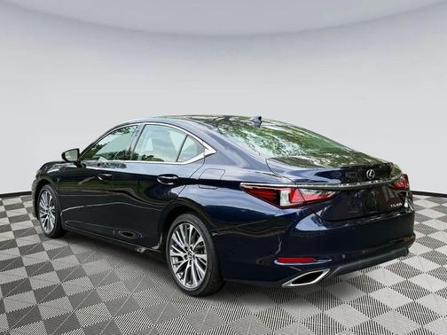 2020 Lexus ES 350 Base