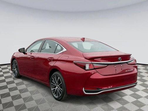 2022 Lexus ES 250 Luxury
