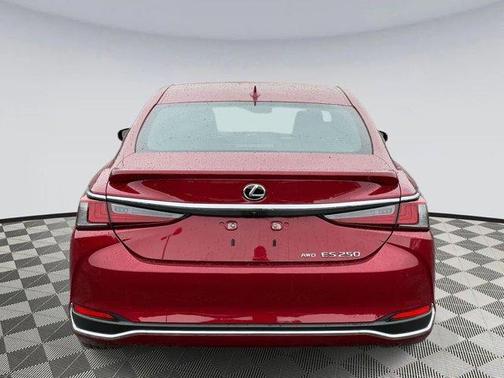 2022 Lexus ES 250 Luxury