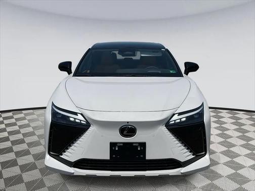 2025 Lexus RZ 450e Premium