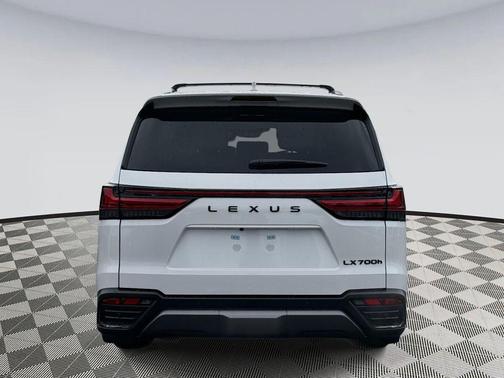 2026 Lexus LX 700h Luxury