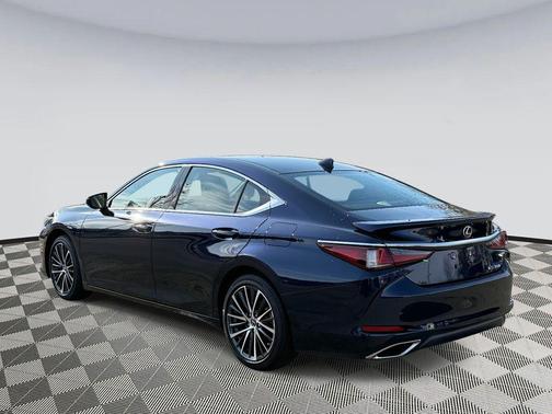 2025 Lexus ES 350 Premium