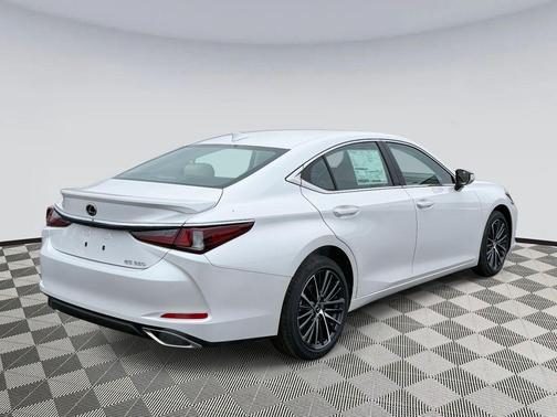 2025 Lexus ES 350 Premium