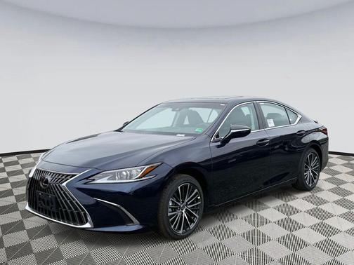 2025 Lexus ES 300h Premium