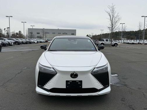 2023 Lexus RZ 450e Luxury