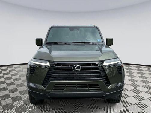 Nori Green Pearl 2024 Lexus GX 550 Premium+