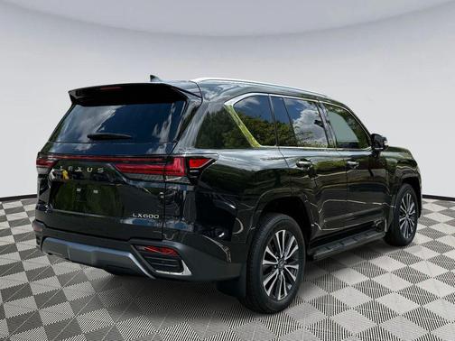 Caviar 2024 Lexus LX 600 Premium