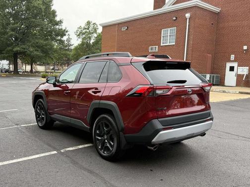 2023 Toyota RAV4 Adventure