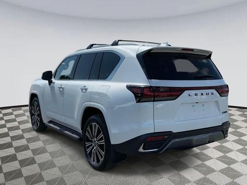 2025 Lexus LX 600 Luxury