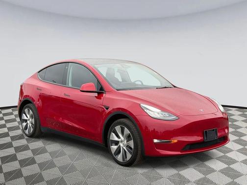 2022 Tesla Model Y Long Range Dual Motor All-Wheel Drive