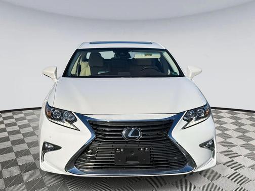 2017 Lexus ES 350 Base