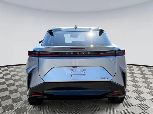 Iridium 2023 Lexus RZ 450e Premium