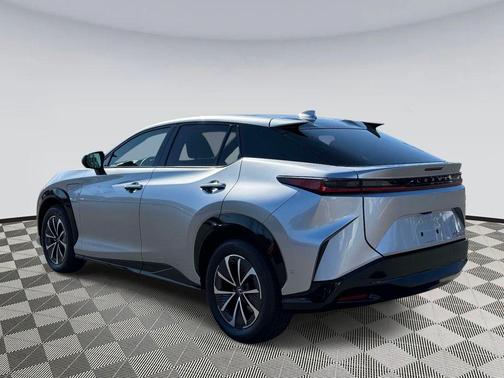 Iridium 2023 Lexus RZ 450e Premium