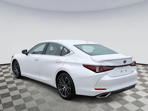 2025 Lexus ES 350 Premium