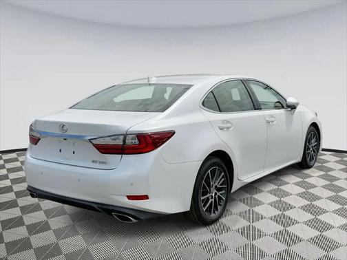 2017 Lexus ES 350 Base