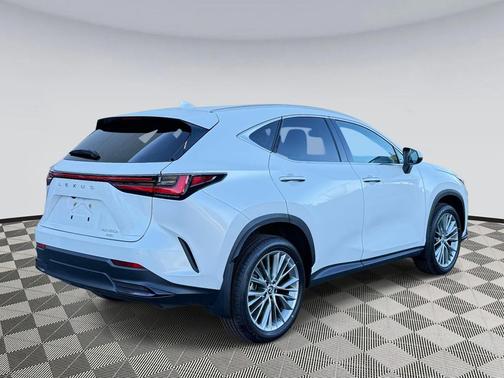 Eminent White Pearl 2025 Lexus NX 350h Premium
