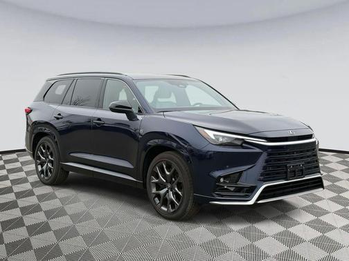 2025 Lexus TX 500h F SPORT Premium